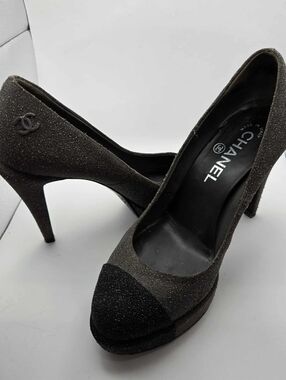 Authentic CHANEL Glitter Sparkle Platform Pumps Grey & Brown CC Logo EU 36.5